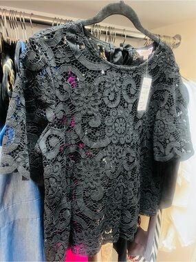 Black Lace Top Black